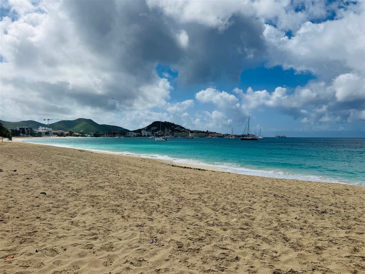 Palm Beach Condos St. Maarten