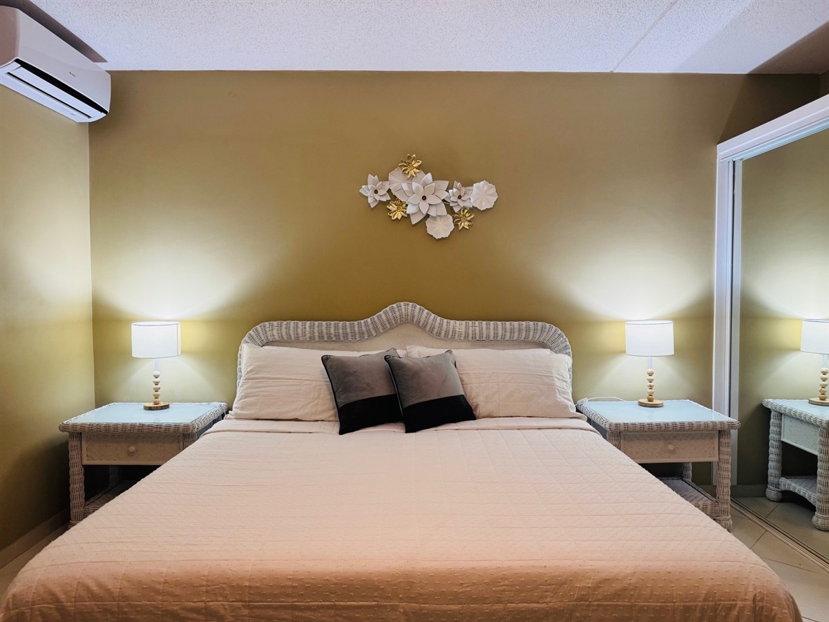 Palm Beach Condos St. Maarten